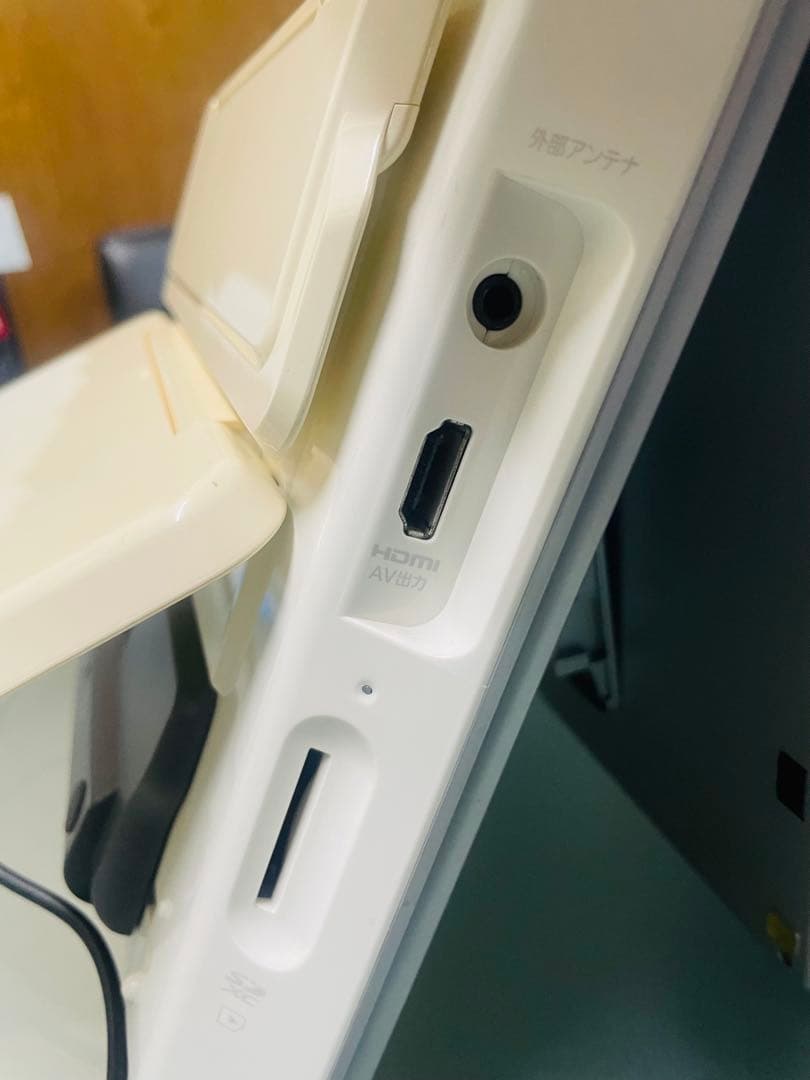 Panasonic 10.1V型 BD搭載 ポータブル地上デジタルテレビ